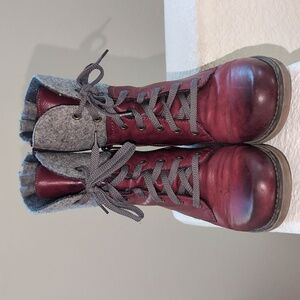 Rieker Maroon and Gray Lace-Up Boots